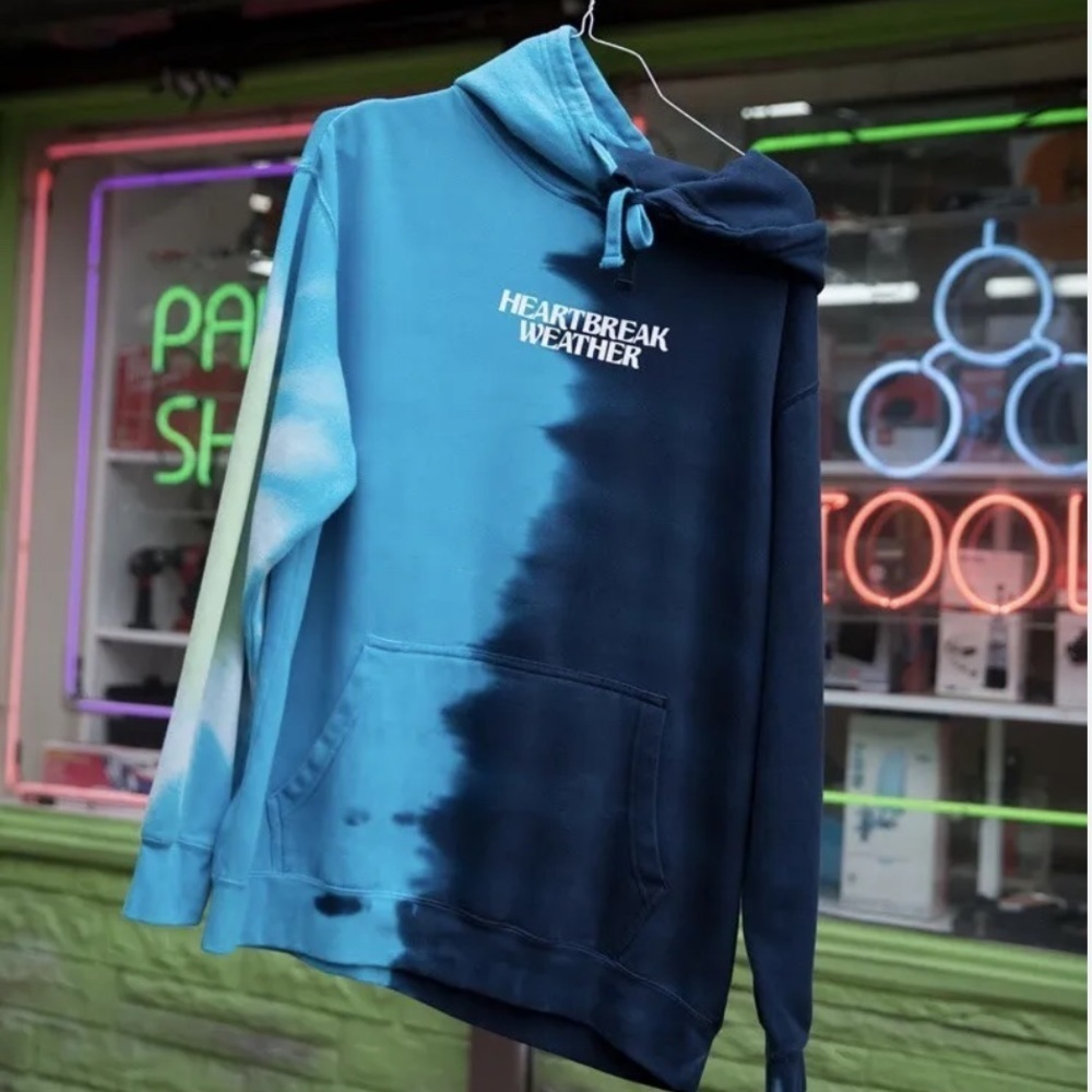 Niall Horan UO Exclusive Heartbreak Weather Tie Dye Hoodie‎